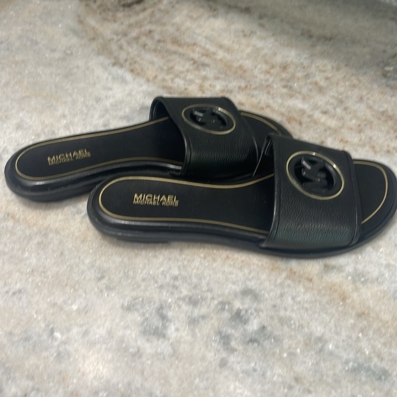 Michael Kors Black Deanna Cutout Slide Sandals - Picture 2 of 6